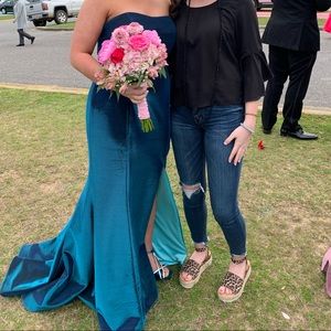 Sherri Hill Prom Dress